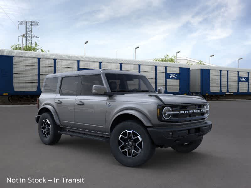 2024 Ford Bronco Outer Banks 7