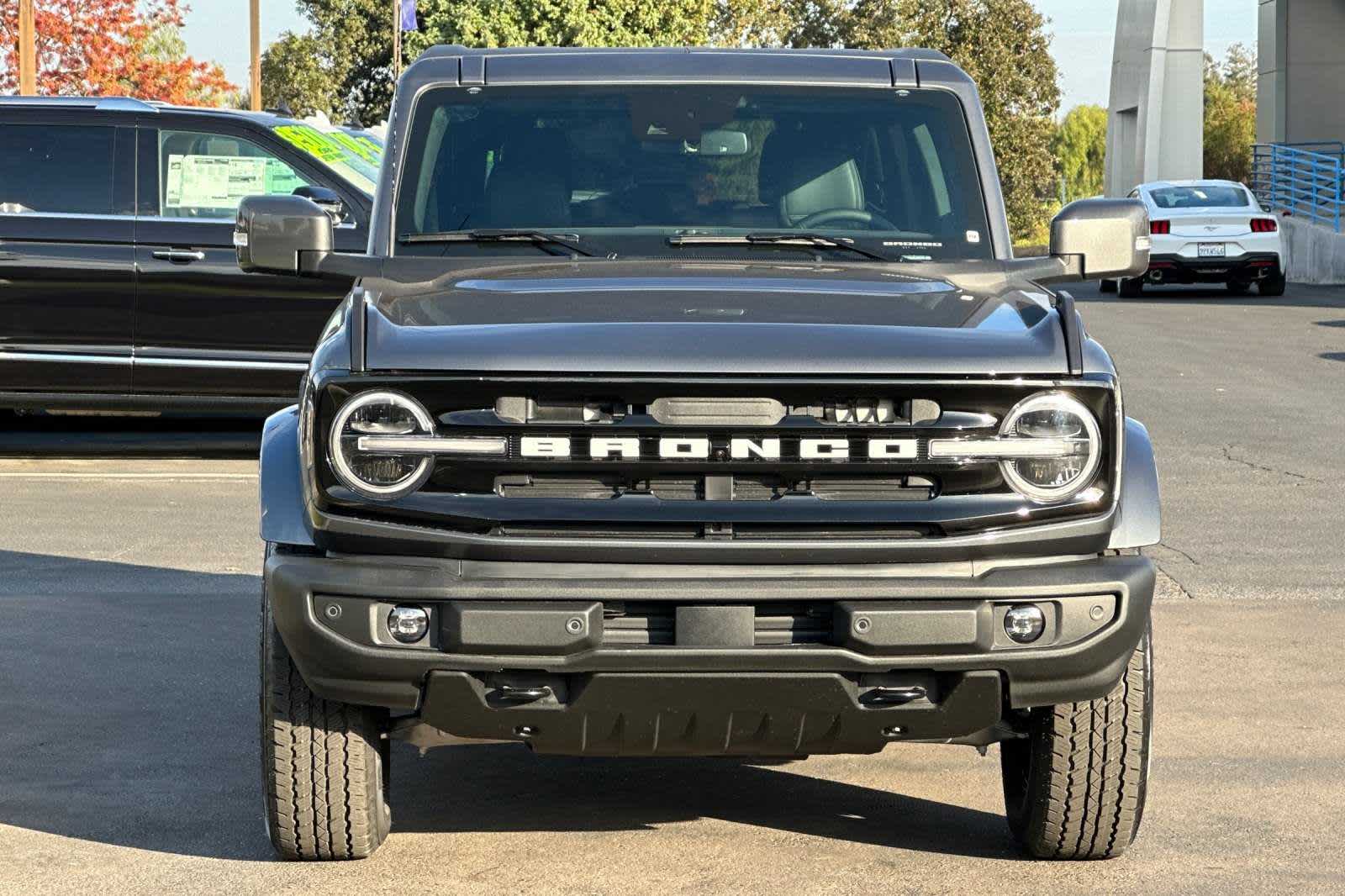 2024 Ford Bronco Outer Banks 11