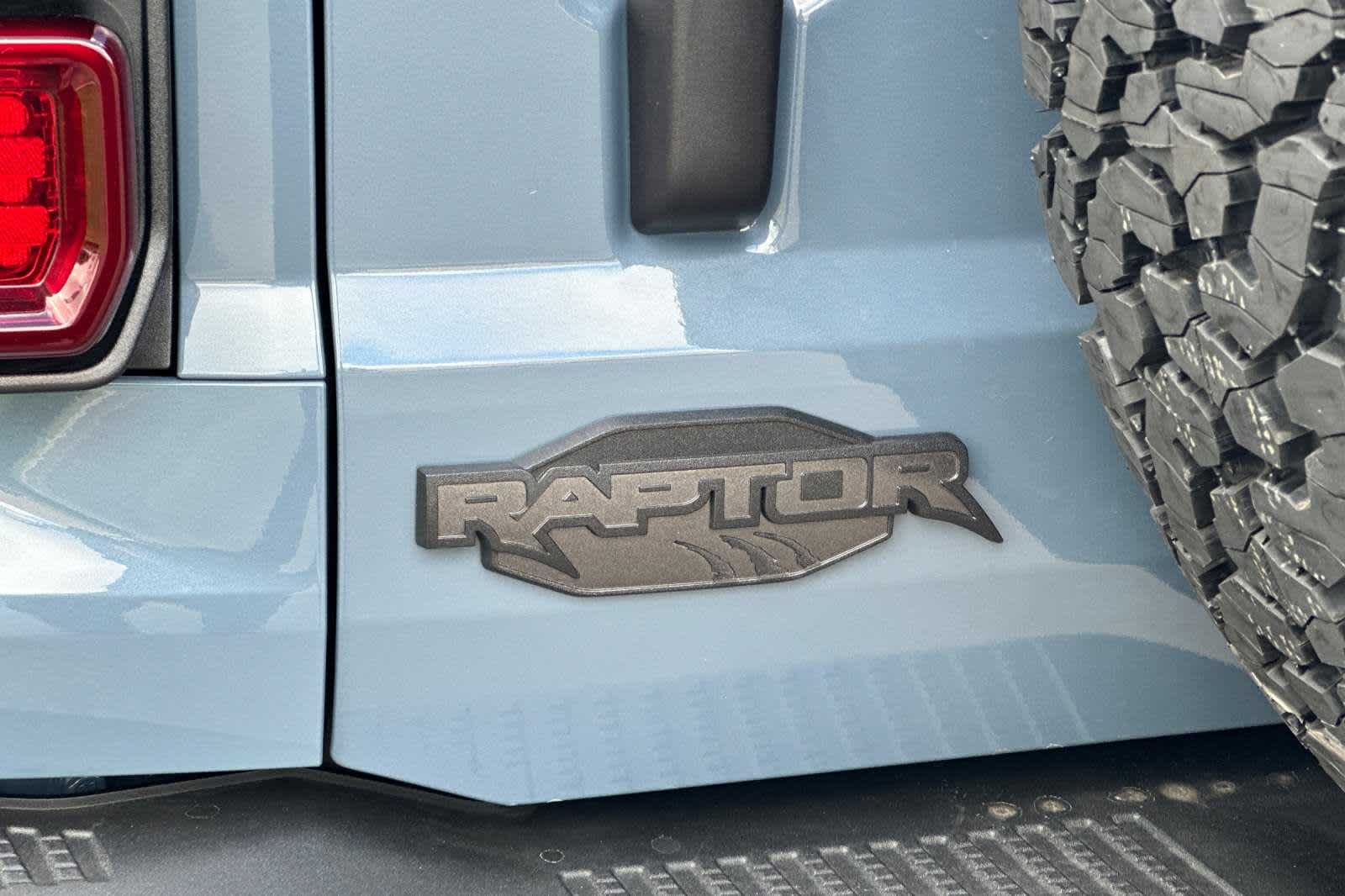 2024 Ford Bronco Raptor 29