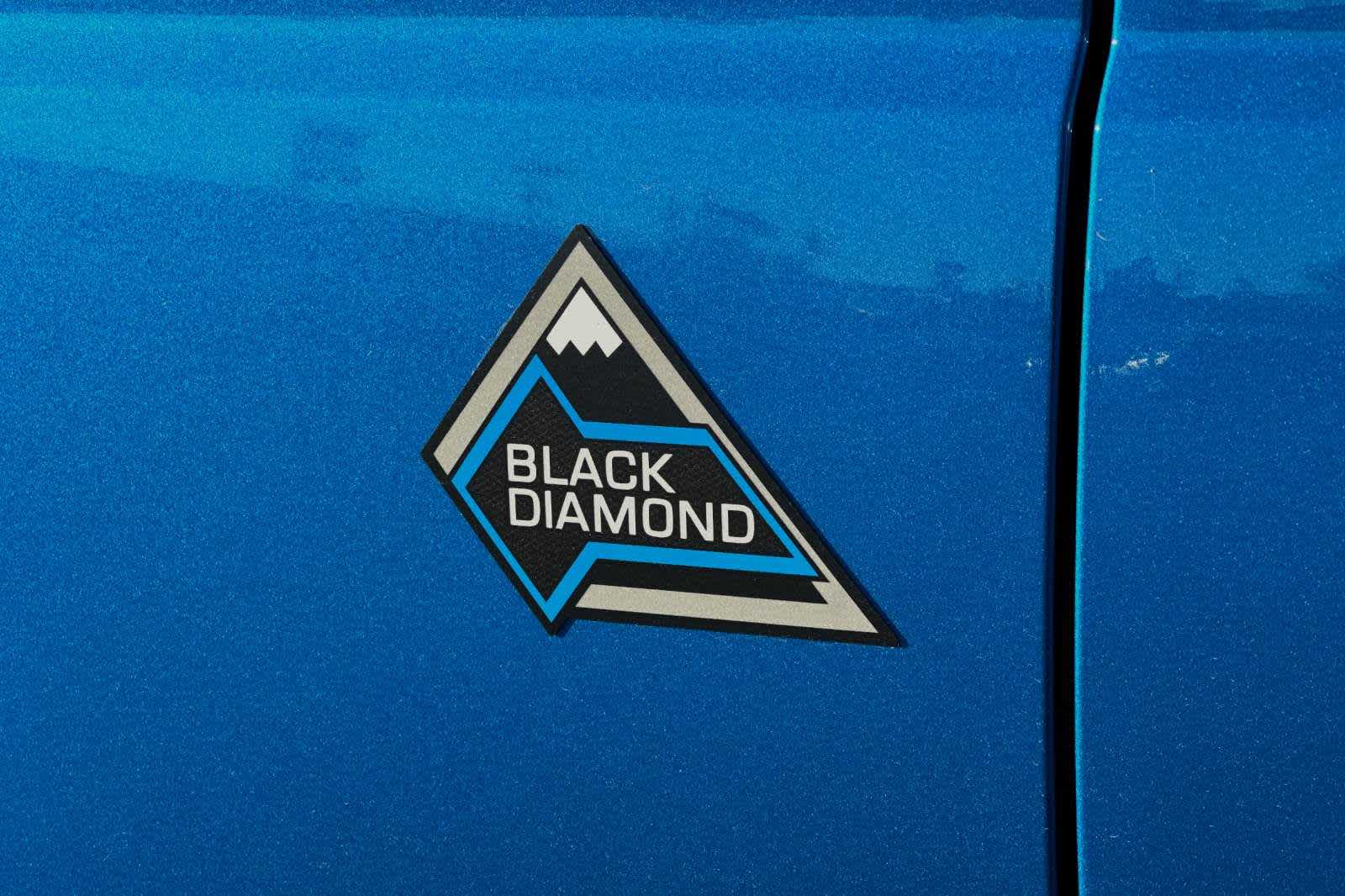 2024 Ford Bronco Black Diamond 27