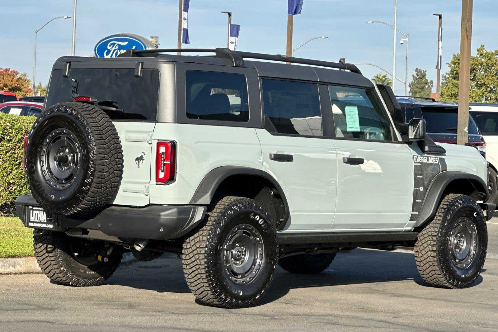 2024 Ford Bronco Everglades 2