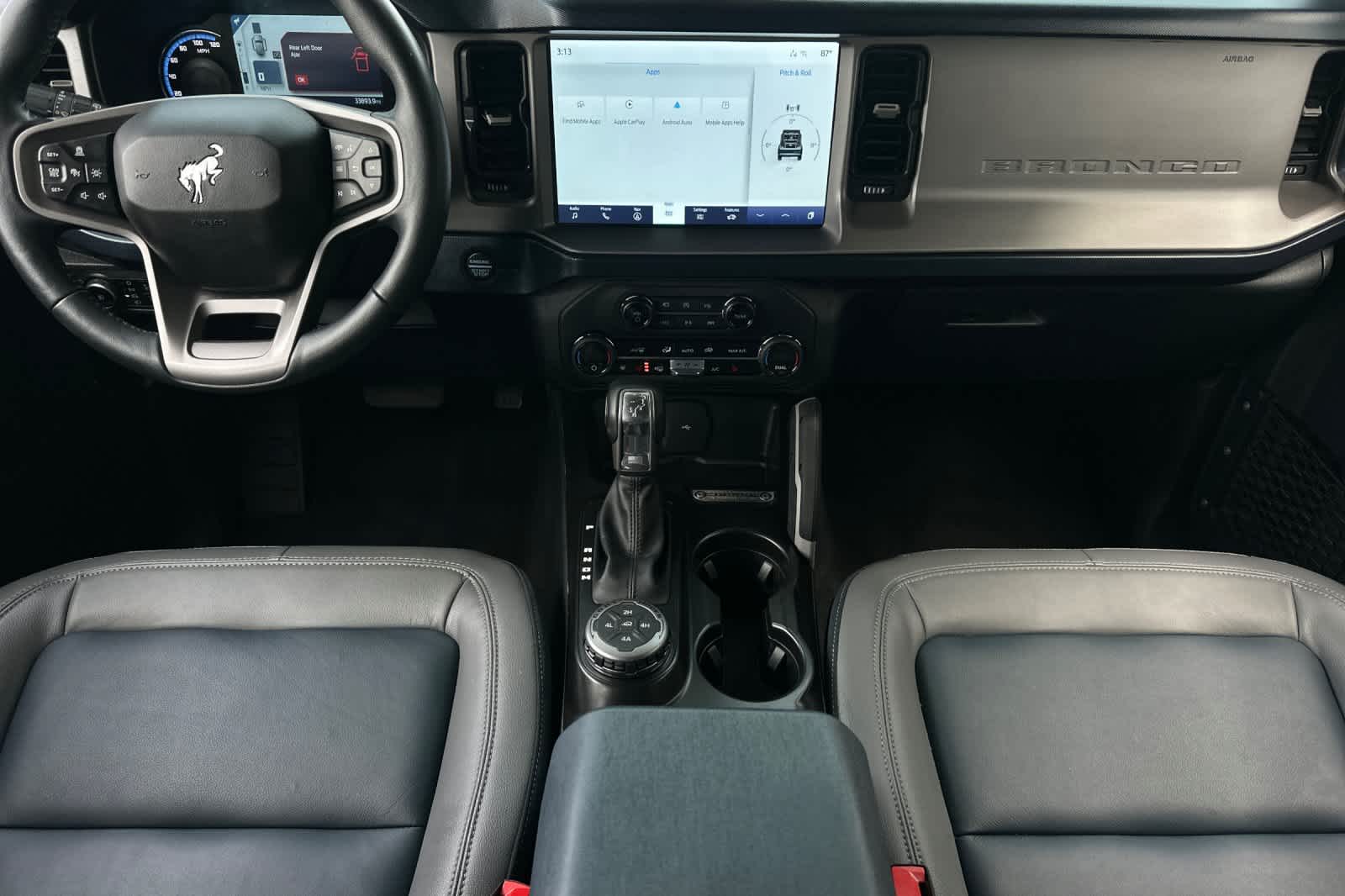 View vehicle photo 3