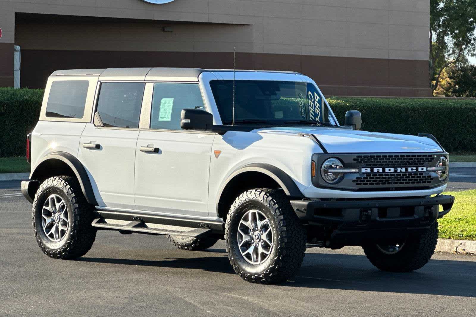 2024 Ford Bronco Badlands 10