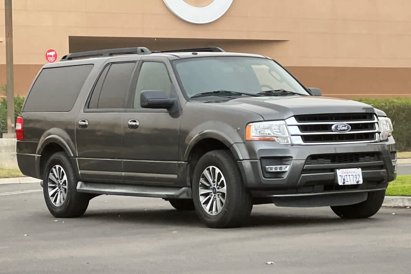 2015 Ford Expedition EL XLT 9