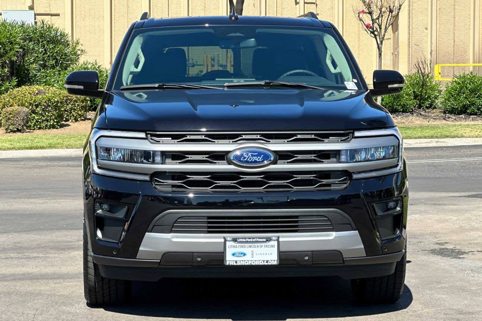 2024 Ford Expedition Max XLT 11