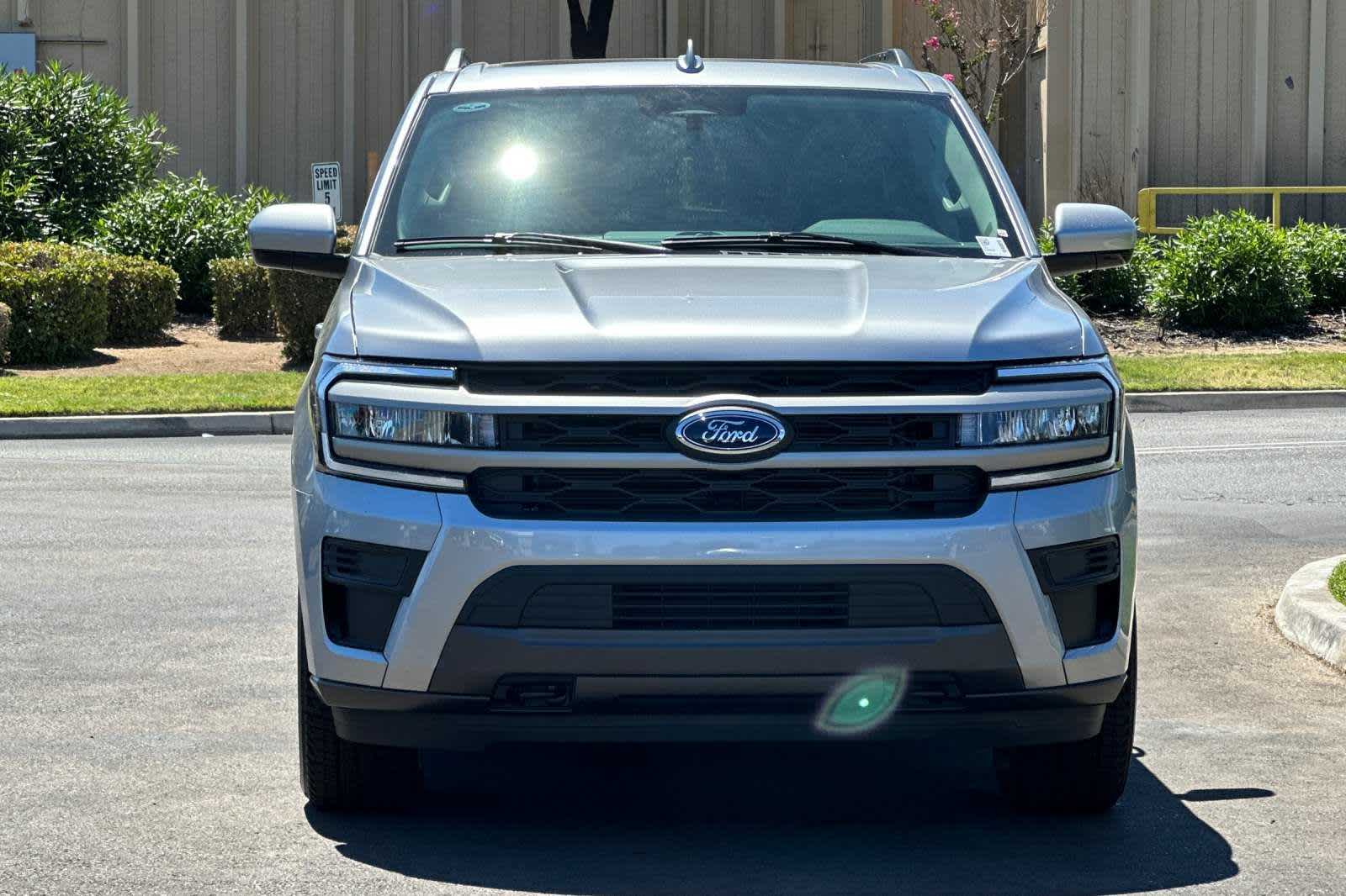 2024 Ford Expedition XLT 11