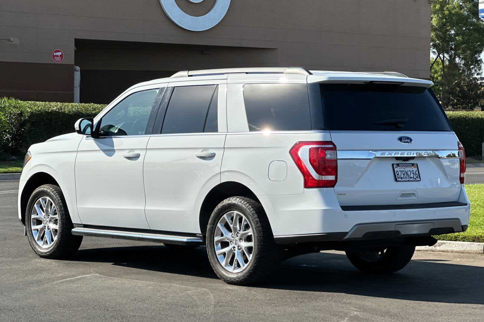 2021 Ford Expedition XLT 8