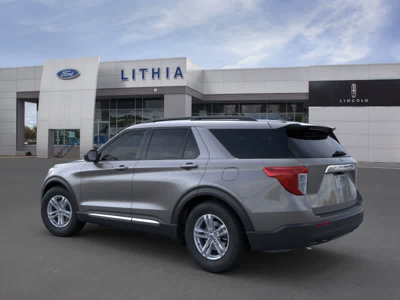 2024 Ford Explorer XLT 4