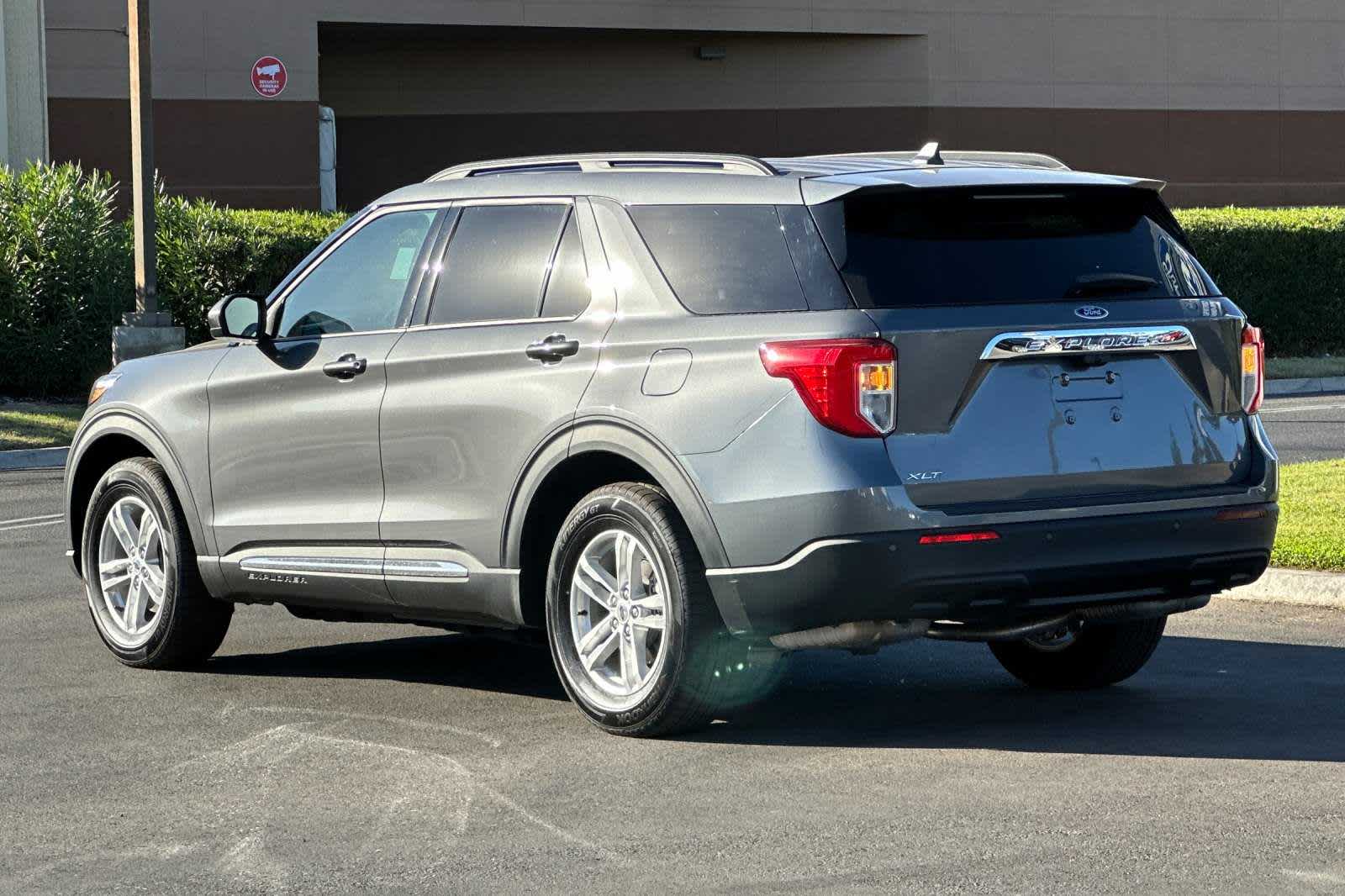 2024 Ford Explorer XLT 6