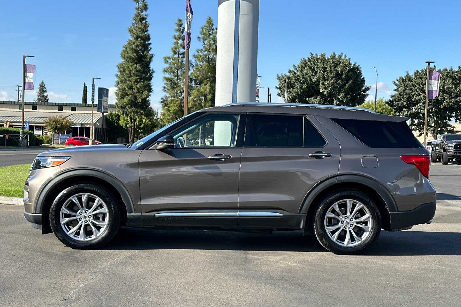 2021 Ford Explorer Limited 5