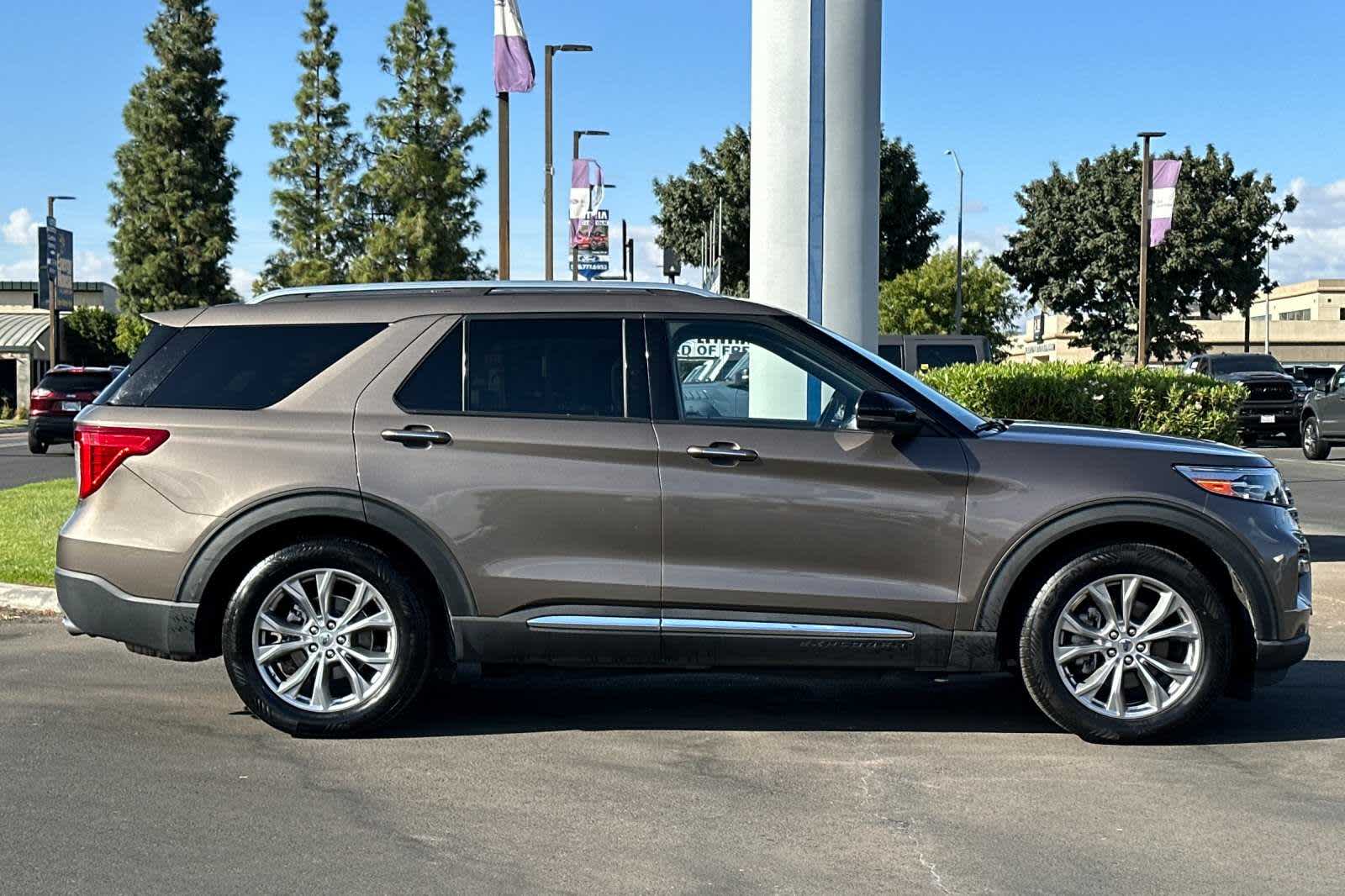 2021 Ford Explorer Limited 8