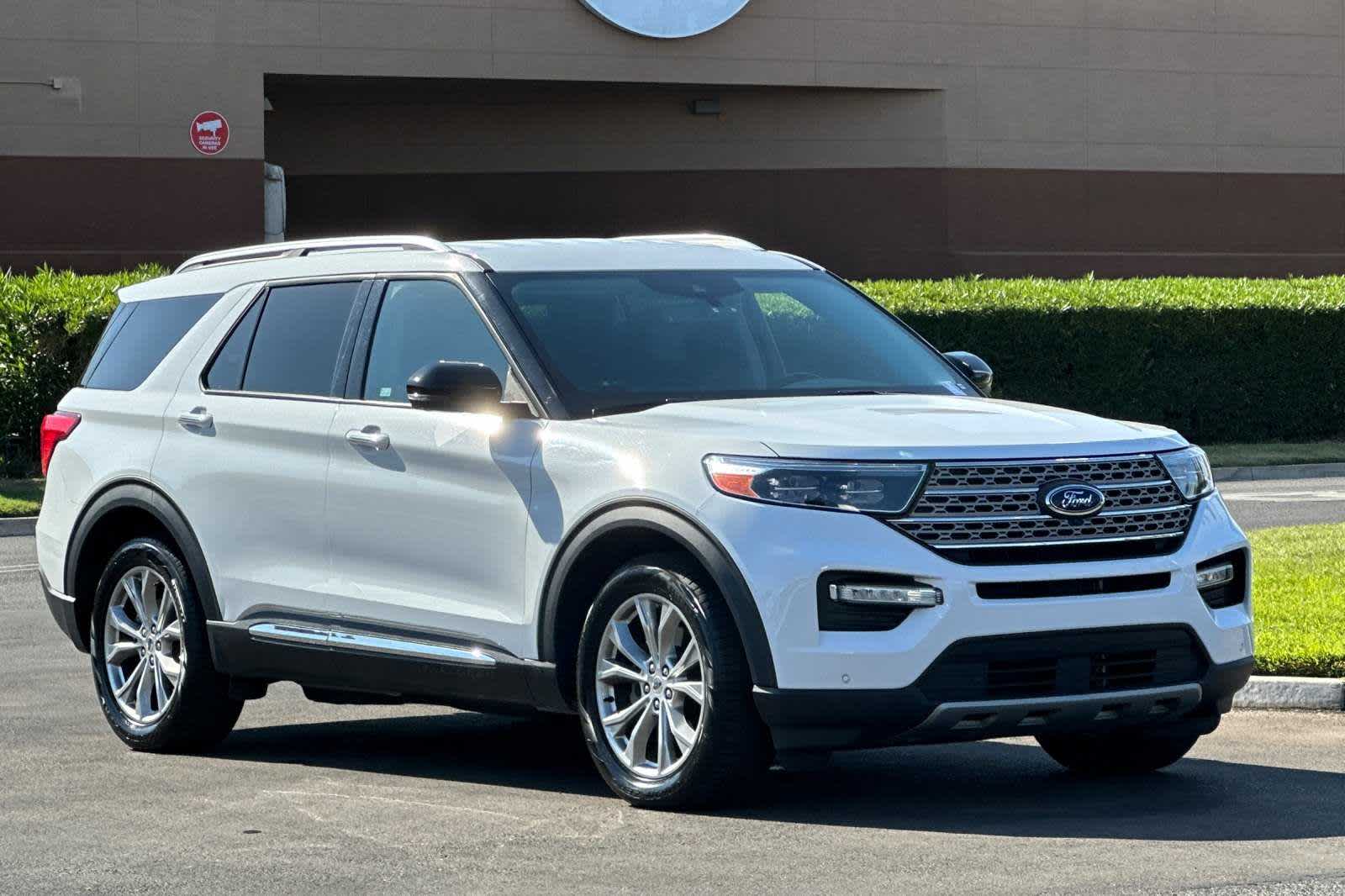 2023 Ford Explorer Limited 9