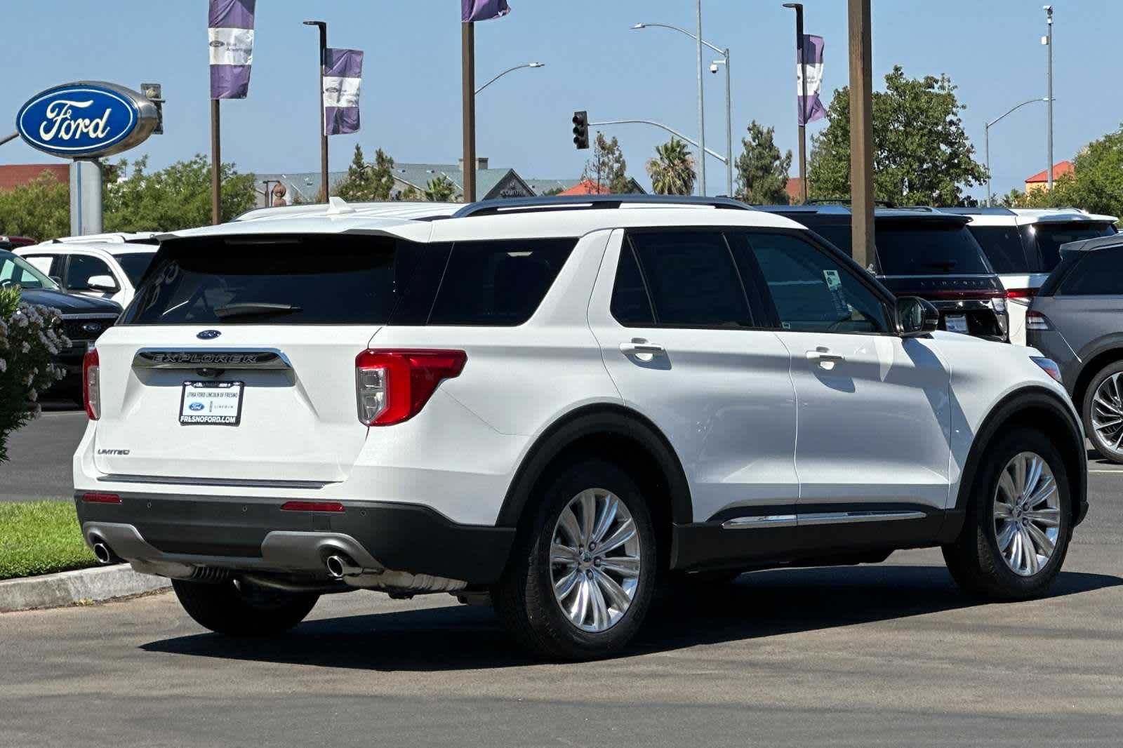 2024 Ford Explorer Limited 2