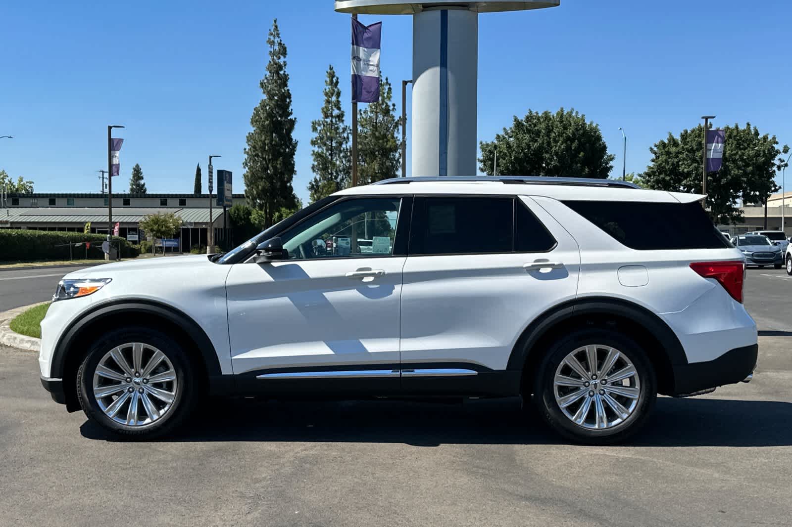 2024 Ford Explorer Limited 5