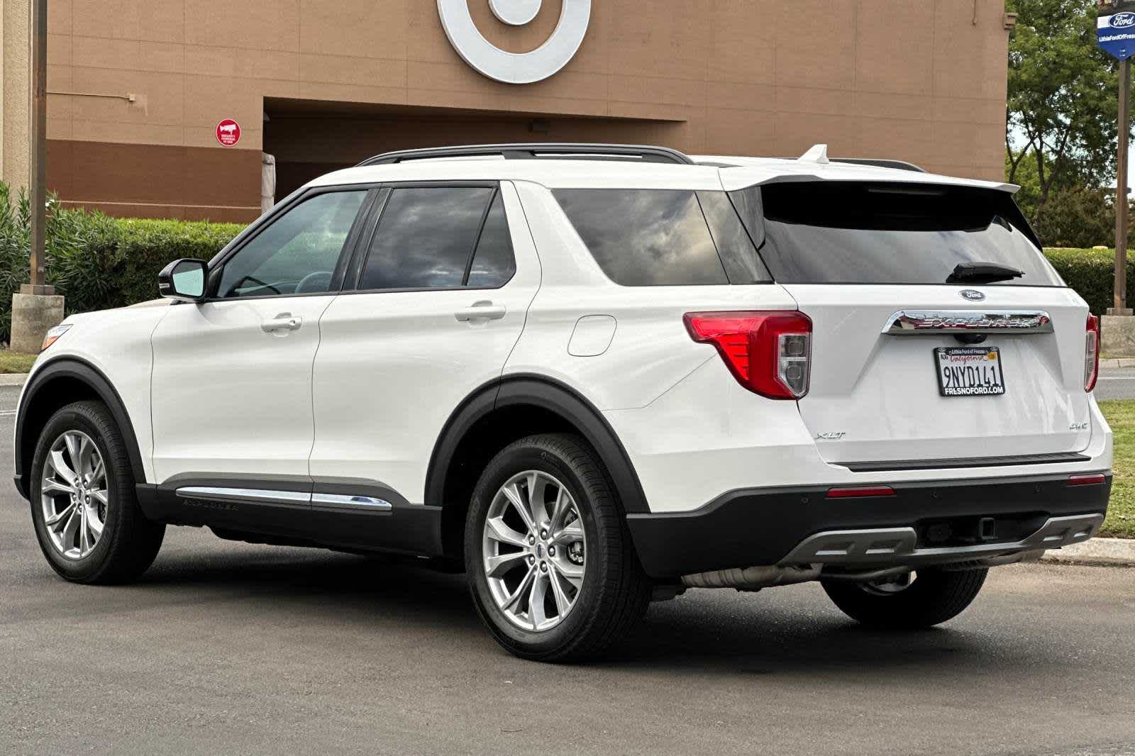 2024 Ford Explorer XLT 7