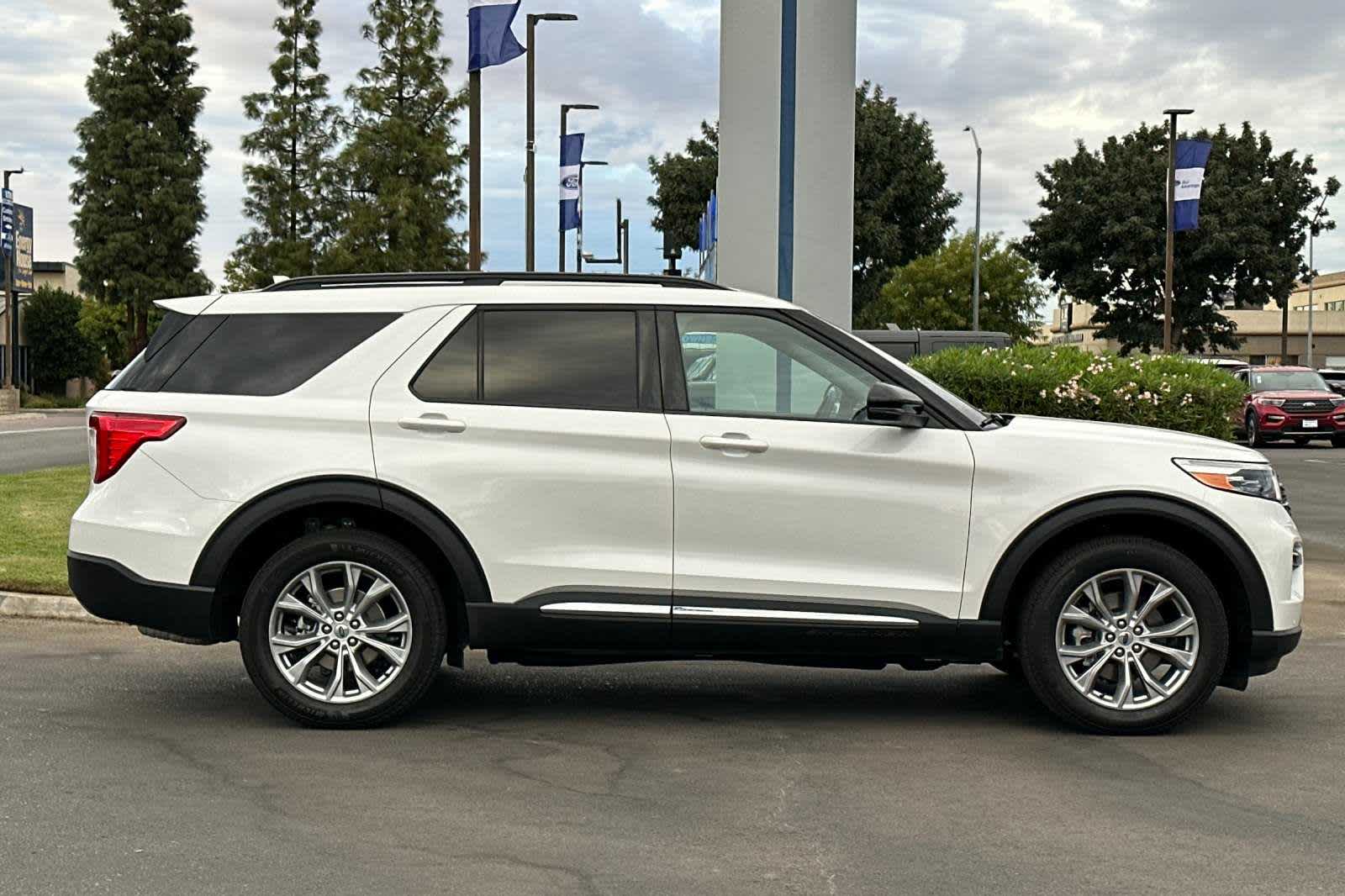 2024 Ford Explorer XLT 9