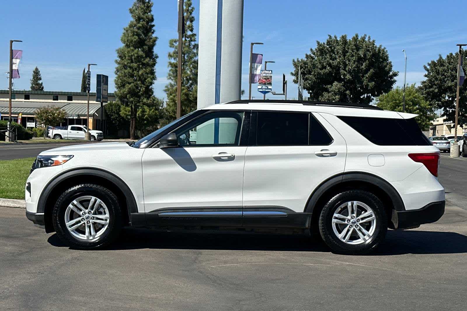 2020 Ford Explorer XLT 4