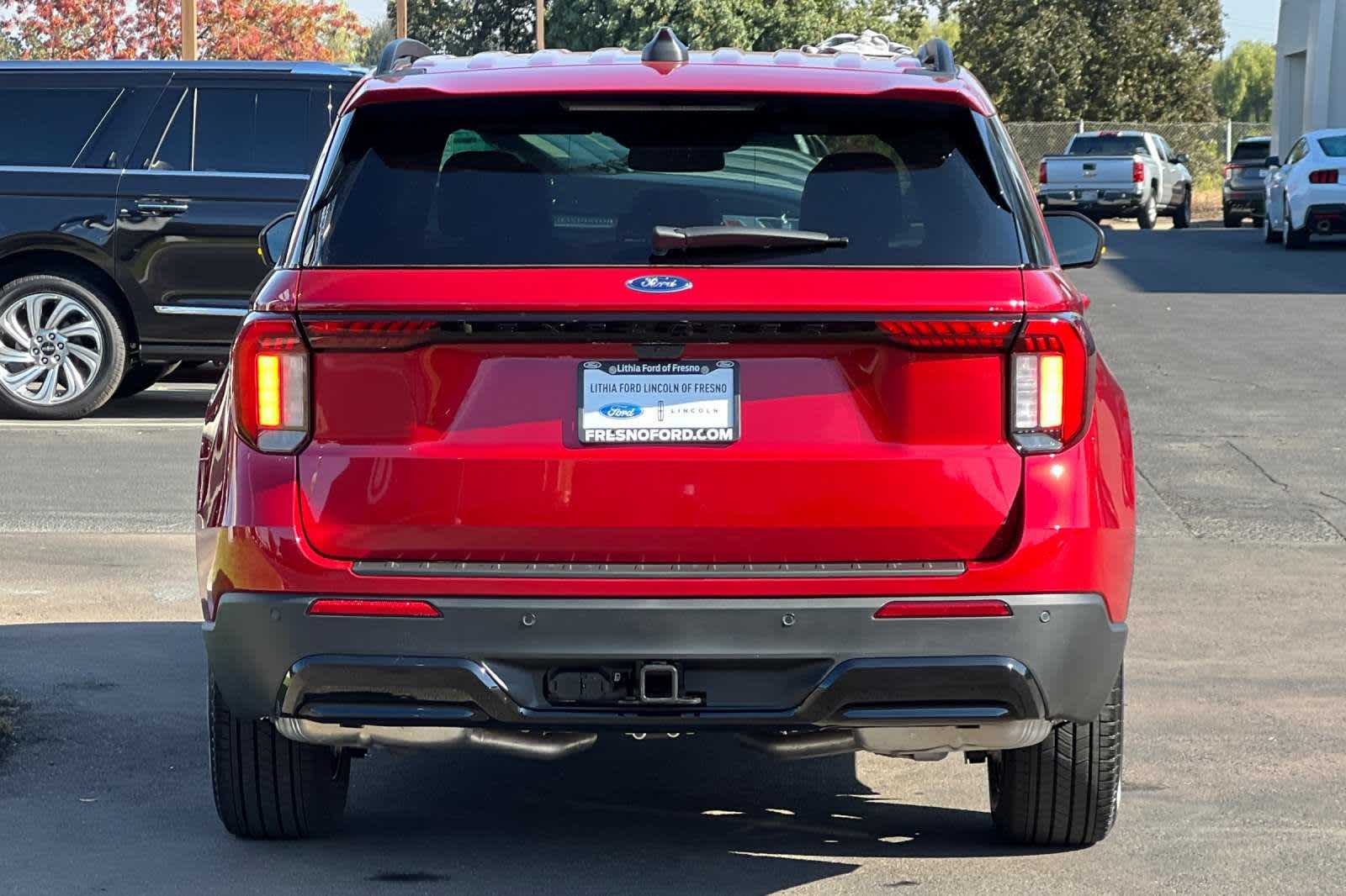 2025 Ford Explorer ST-Line 7