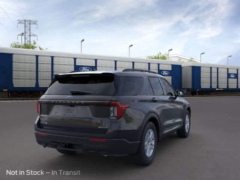 2025 Ford Explorer Active 8