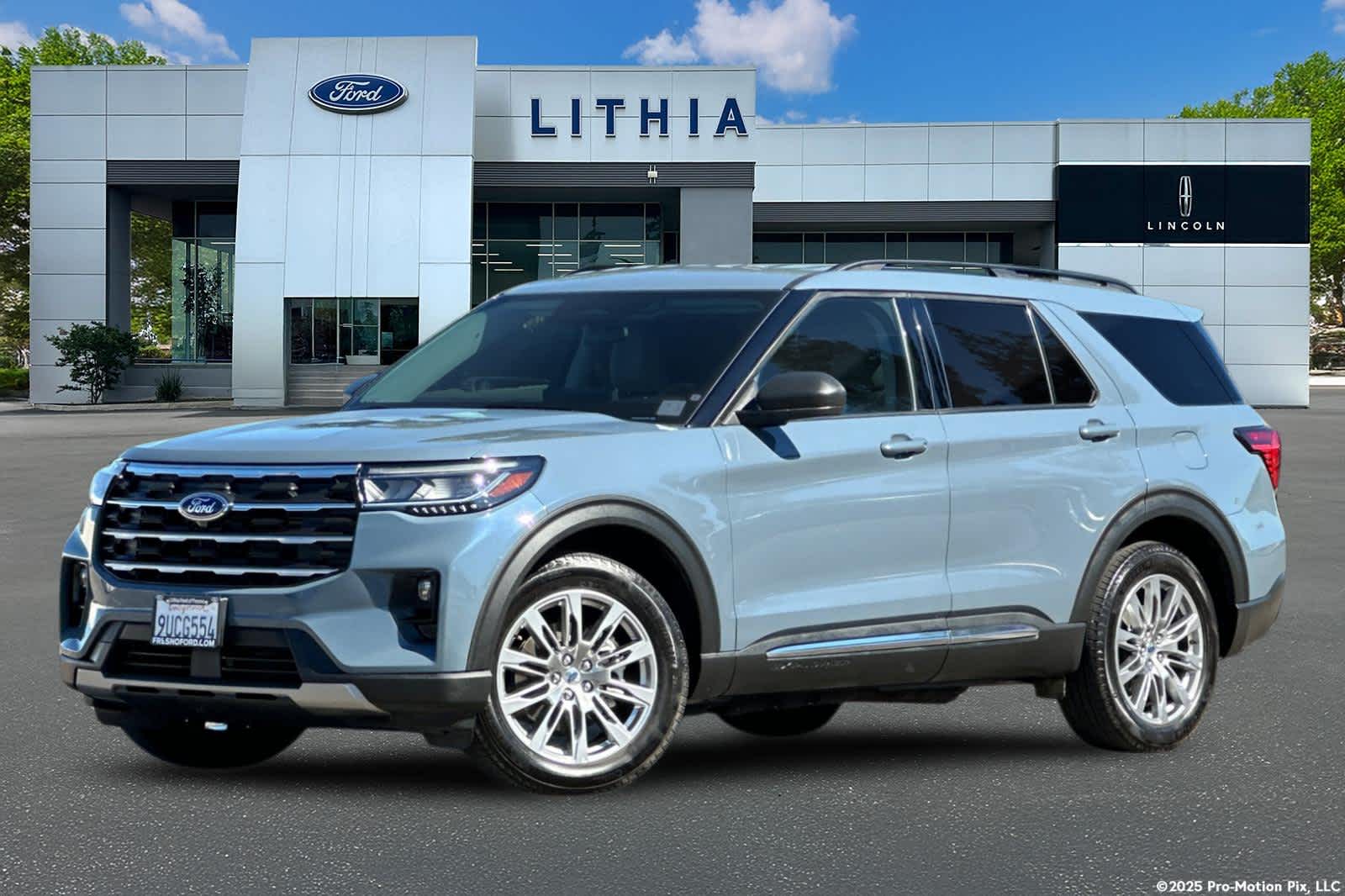 2025 Ford Explorer