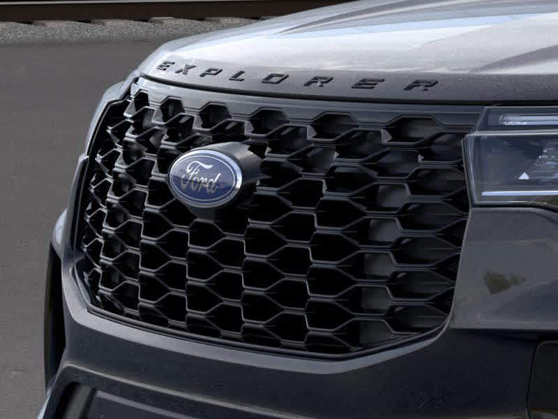 2025 Ford Explorer ST-Line 17