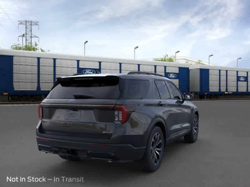 2025 Ford Explorer ST-Line 8