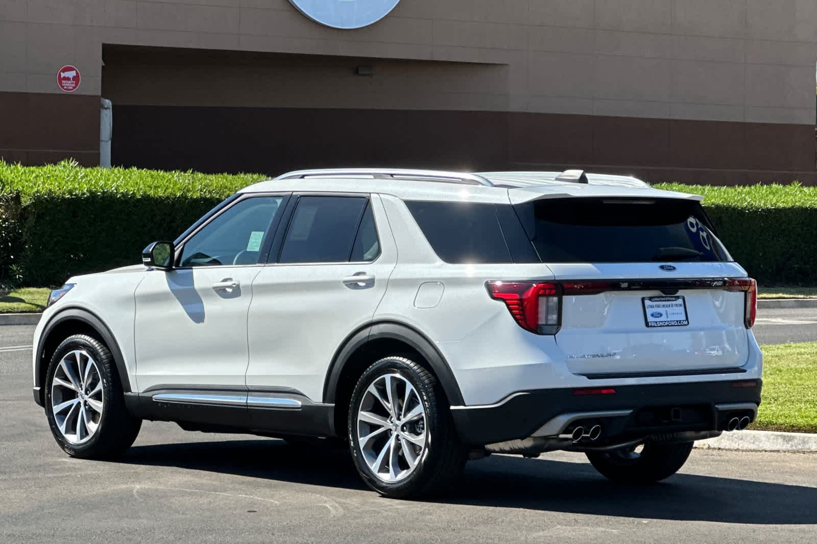 2025 Ford Explorer Platinum 6