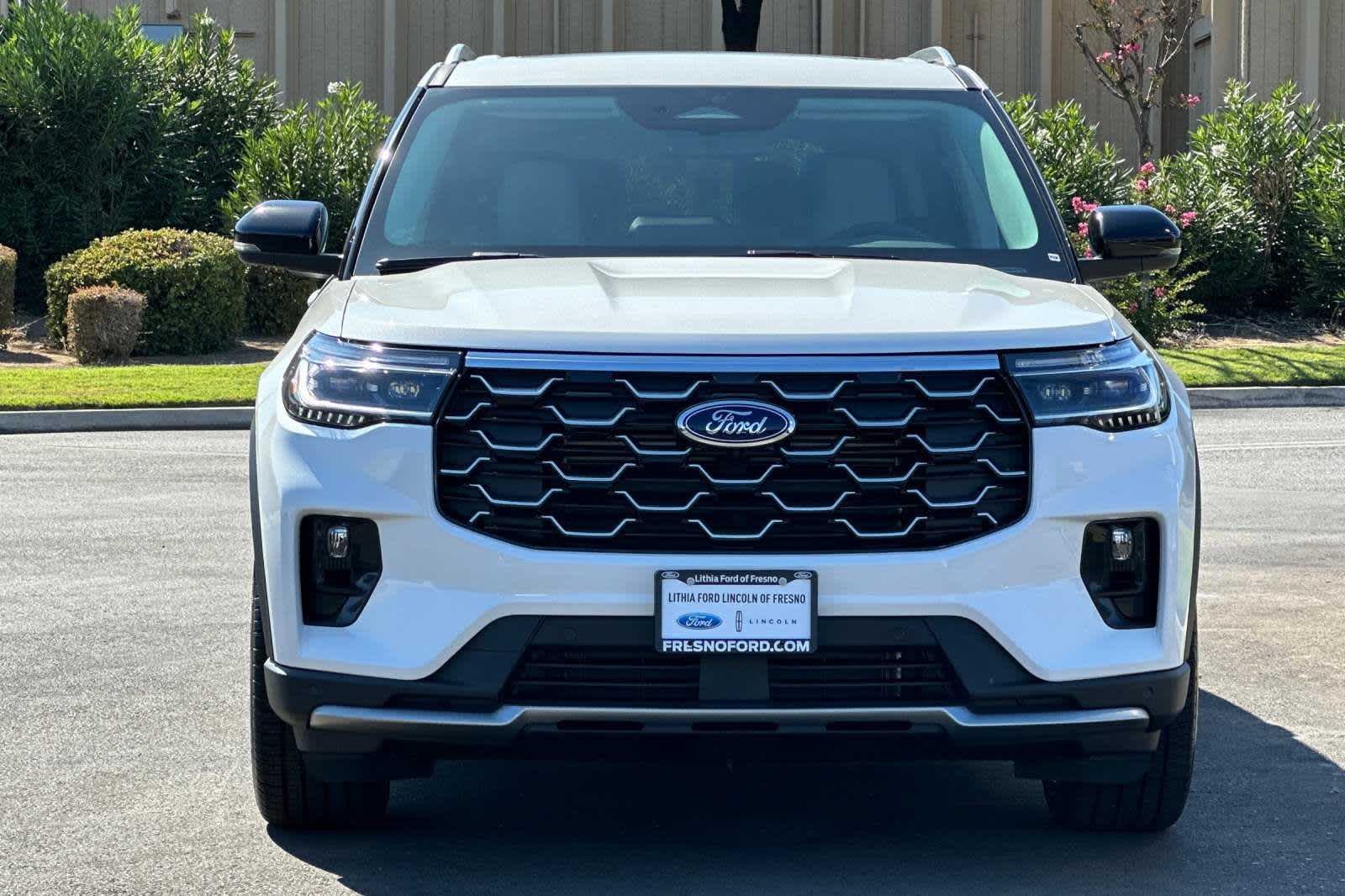 2025 Ford Explorer Platinum 11