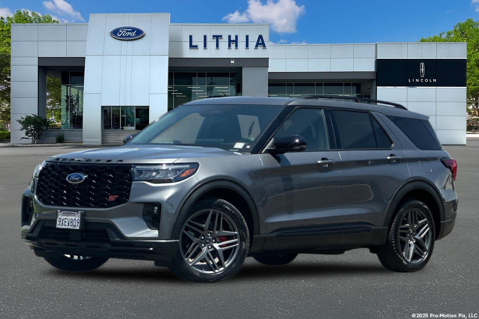 Carbonized Gray Metallic 2026 Ford Explorer SUV / Crossover All-Wheel Drive Automatic