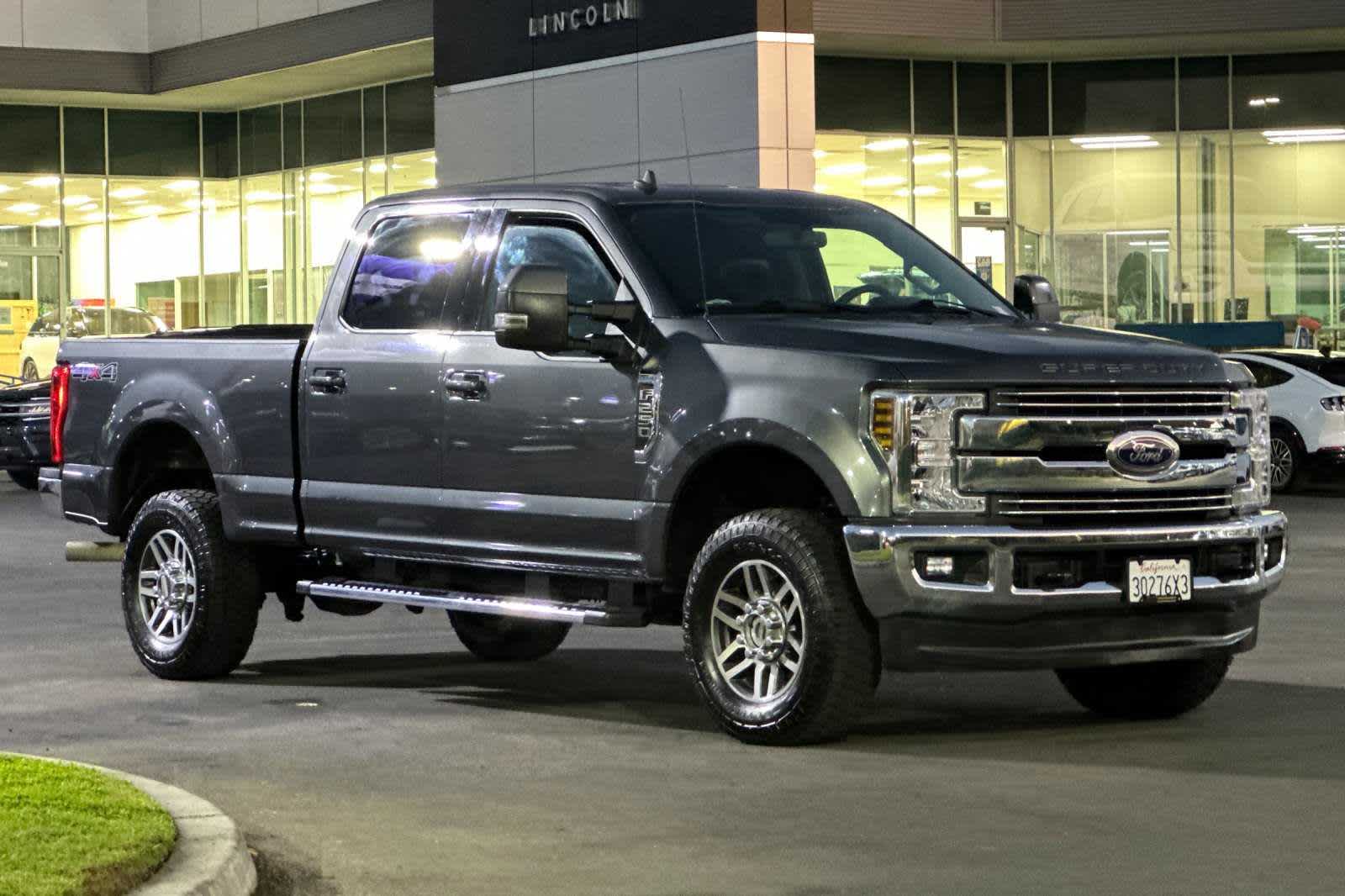 2019 Ford Super Duty F-250 SRW LARIAT 4WD Crew Cab 6.75 Box 9