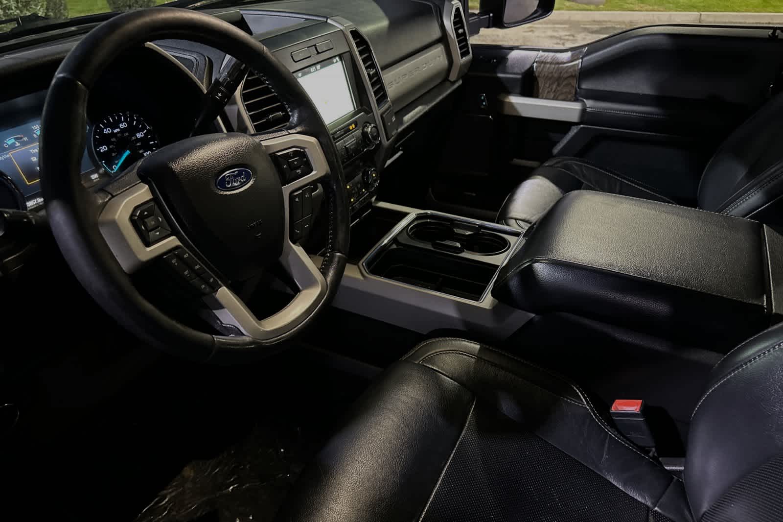 2019 Ford Super Duty F-250 SRW LARIAT 4WD Crew Cab 6.75 Box 11