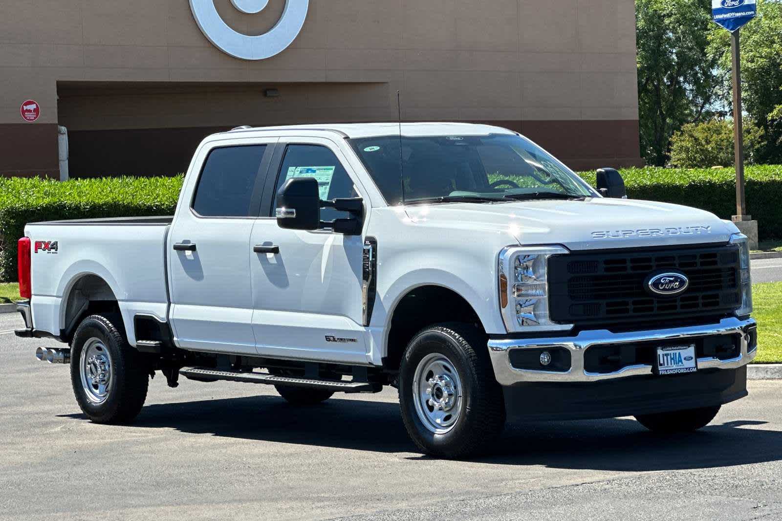 2024 Ford Super Duty F-250 SRW XL 4WD Crew Cab 6.75 Box 10