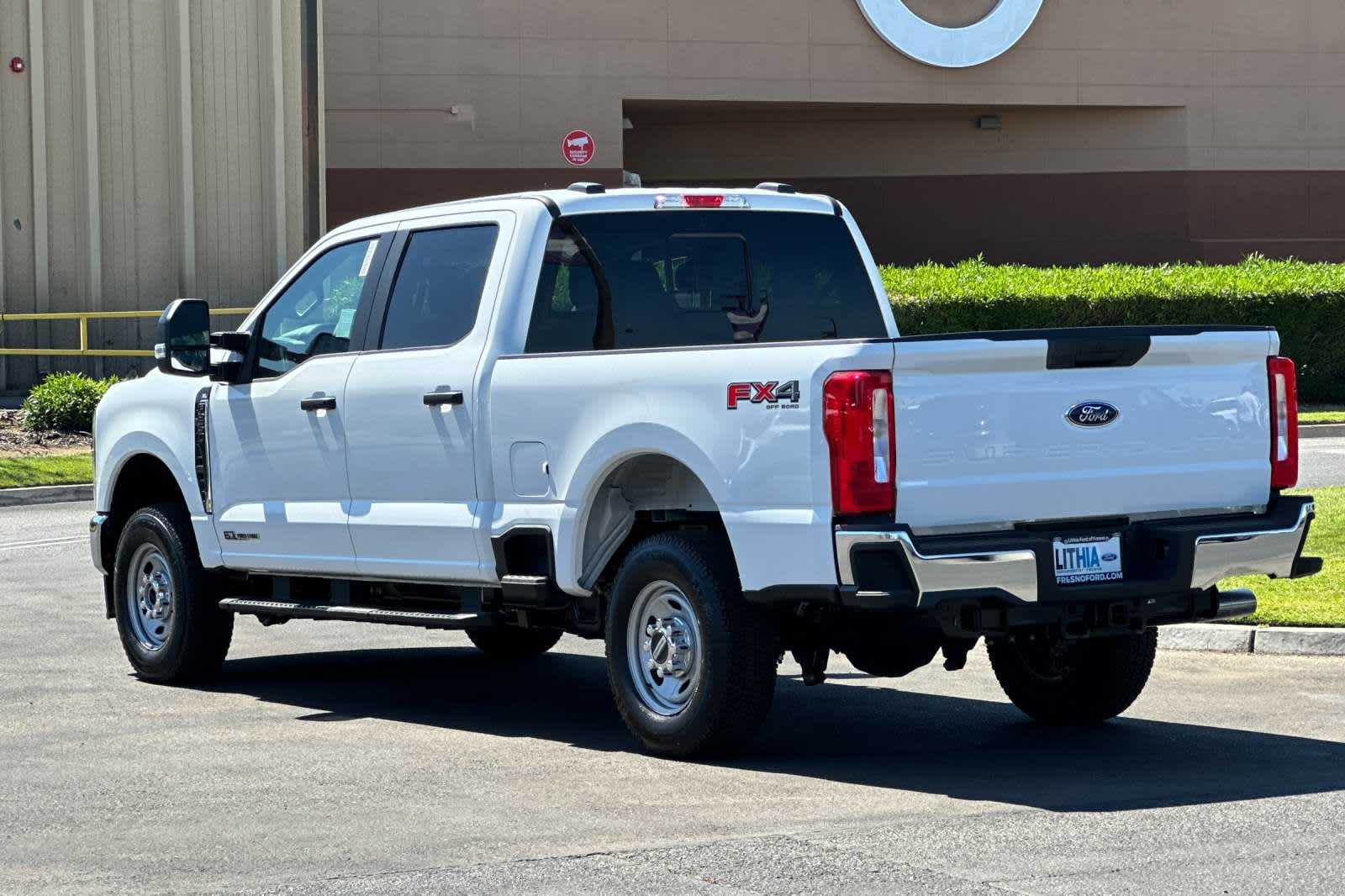 2024 Ford Super Duty F-250 SRW XL 4WD Crew Cab 6.75 Box 6