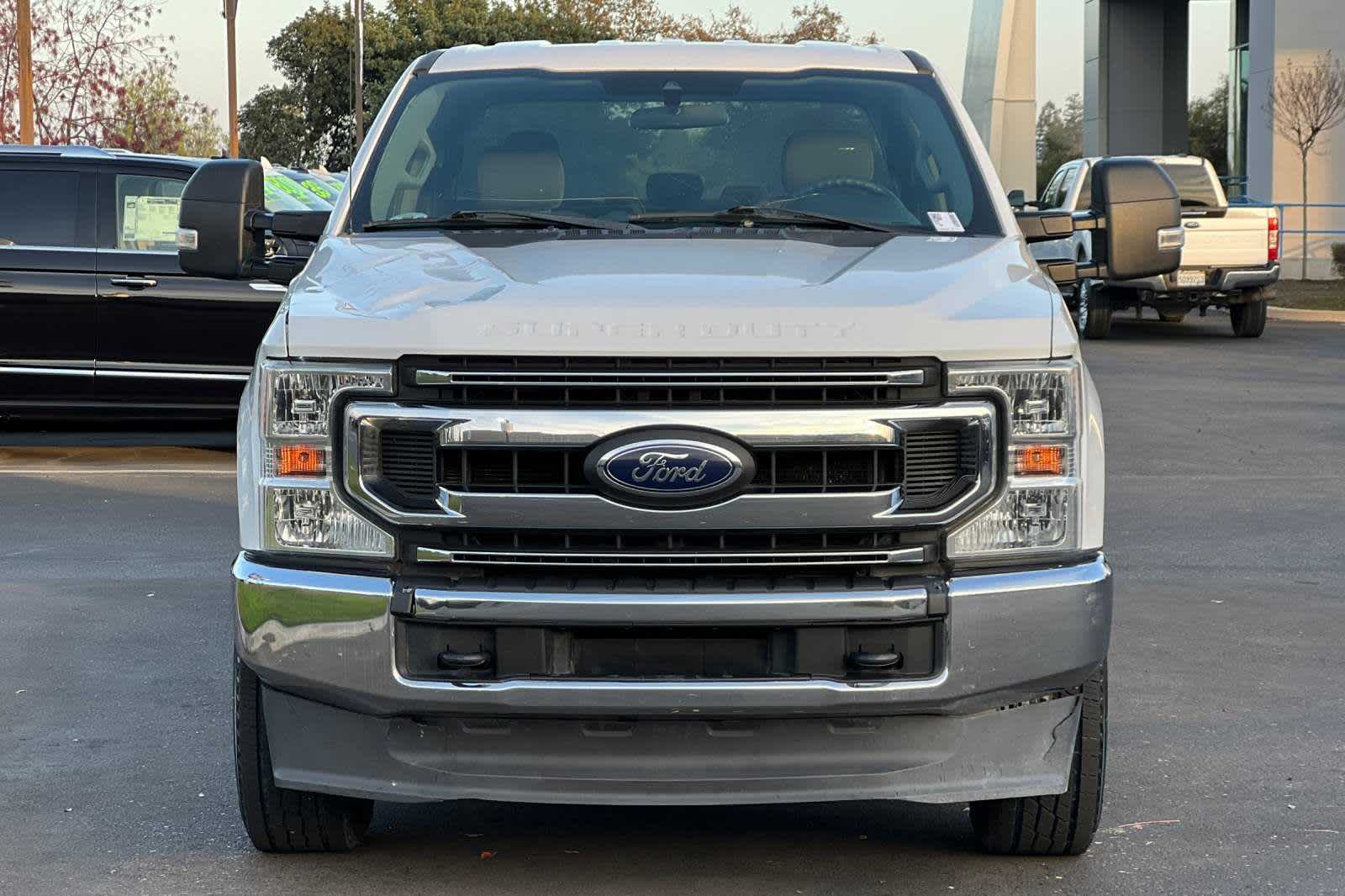 2020 Ford Super Duty F-250 SRW XLT 4WD Crew Cab 6.75 Box 10