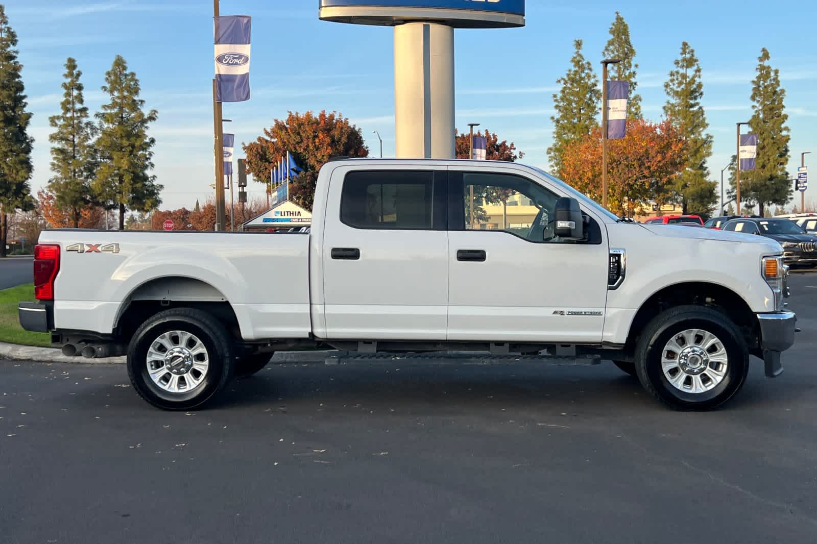 2020 Ford Super Duty F-250 SRW XLT 4WD Crew Cab 6.75 Box 8