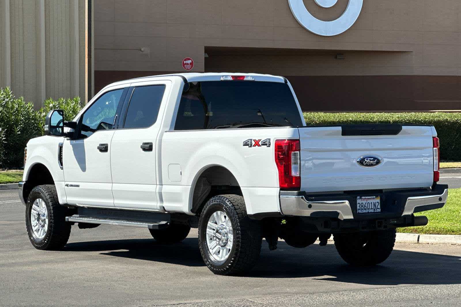 2019 Ford Super Duty F-250 SRW XLT 4WD Crew Cab 6.75 Box 6