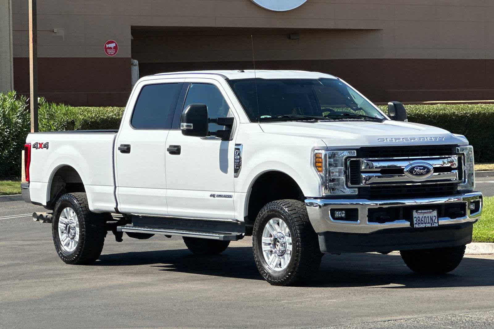 2019 Ford Super Duty F-250 SRW XLT 4WD Crew Cab 6.75 Box 9