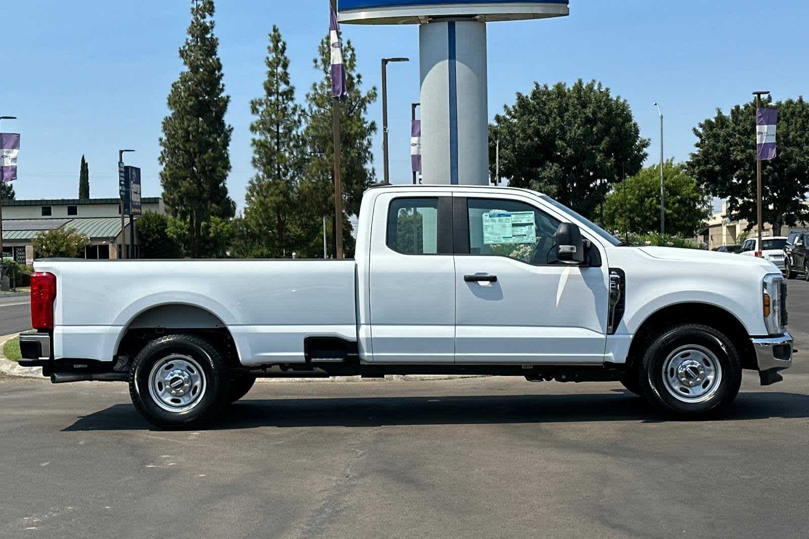 2024 Ford Super Duty F-250 SRW XL 2WD SuperCab 8 Box 8