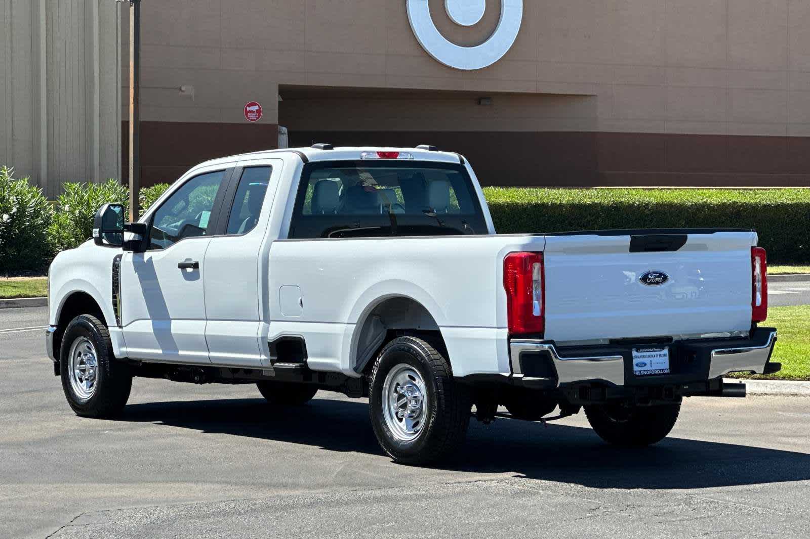 2024 Ford Super Duty F-250 SRW XL 2WD SuperCab 8 Box 6