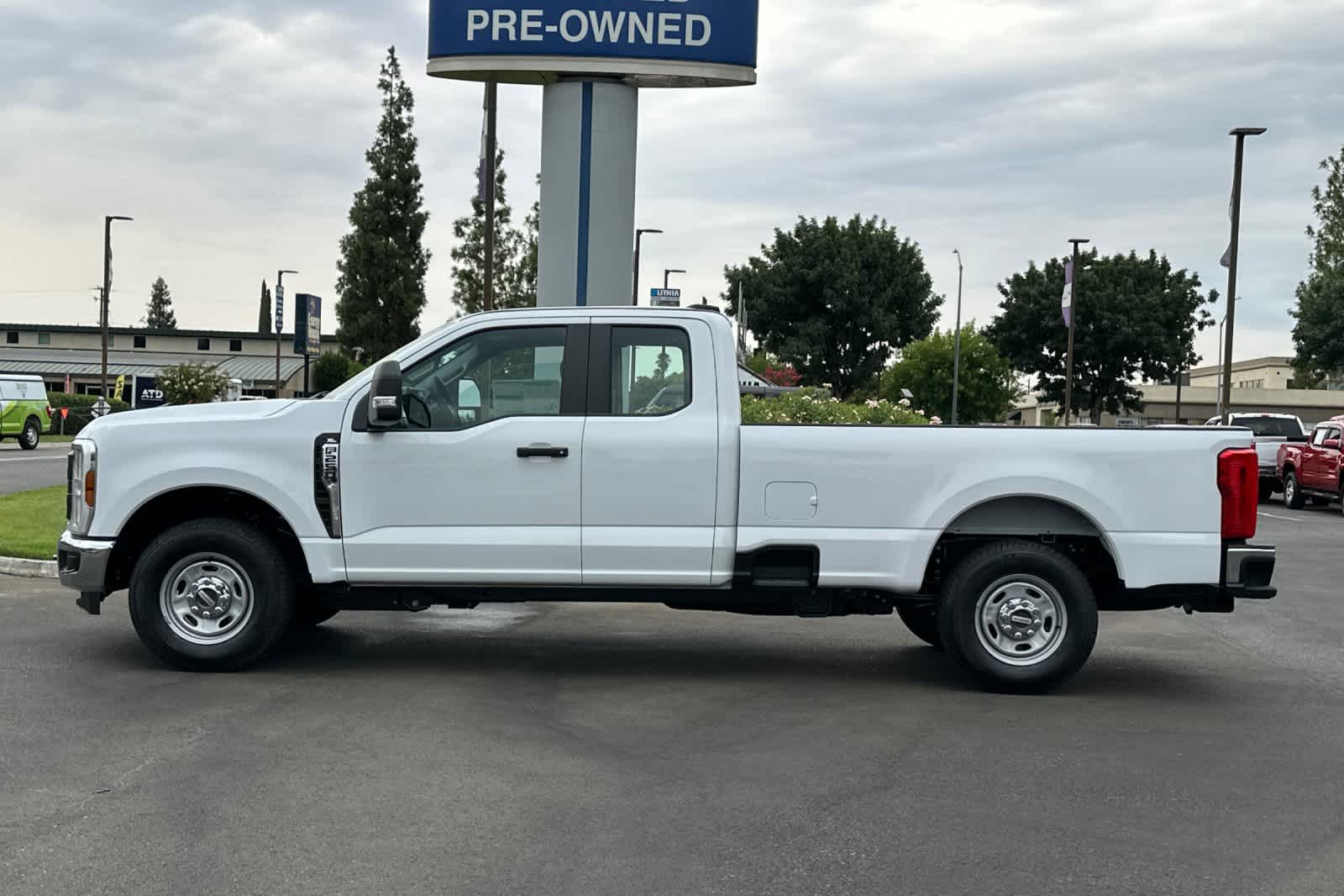 2024 Ford Super Duty F-250 SRW XL 2WD SuperCab 8 Box 5