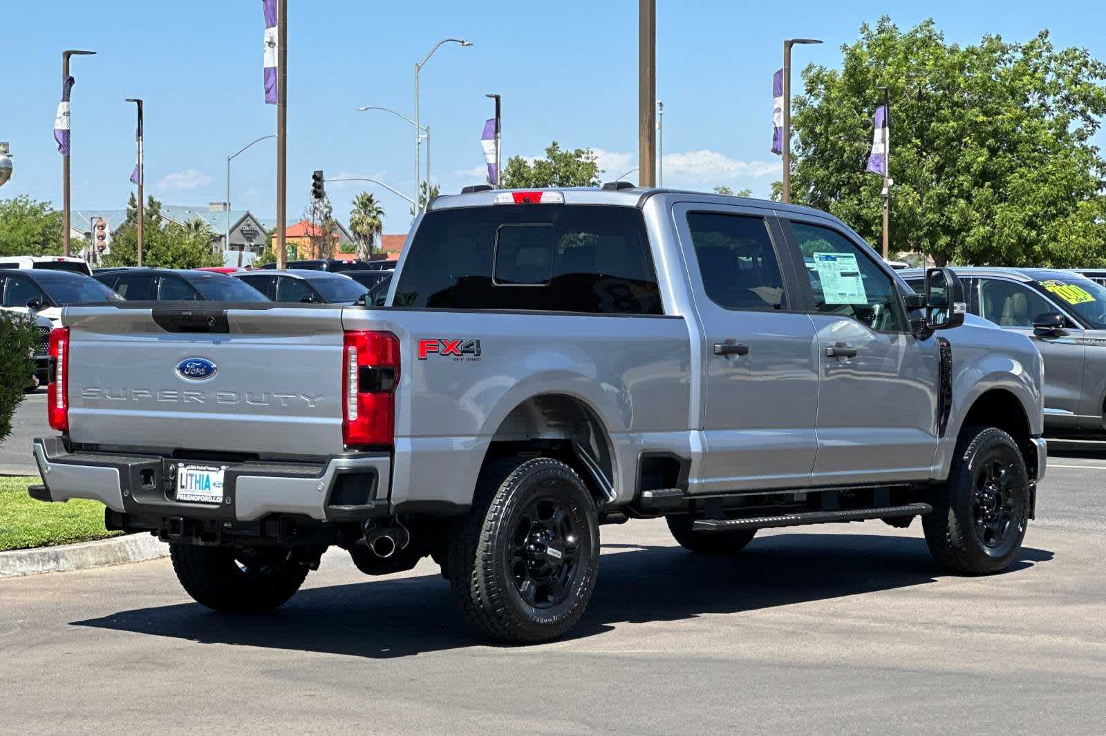 2024 Ford Super Duty F-250 SRW XL 4WD Crew Cab 6.75 Box 2