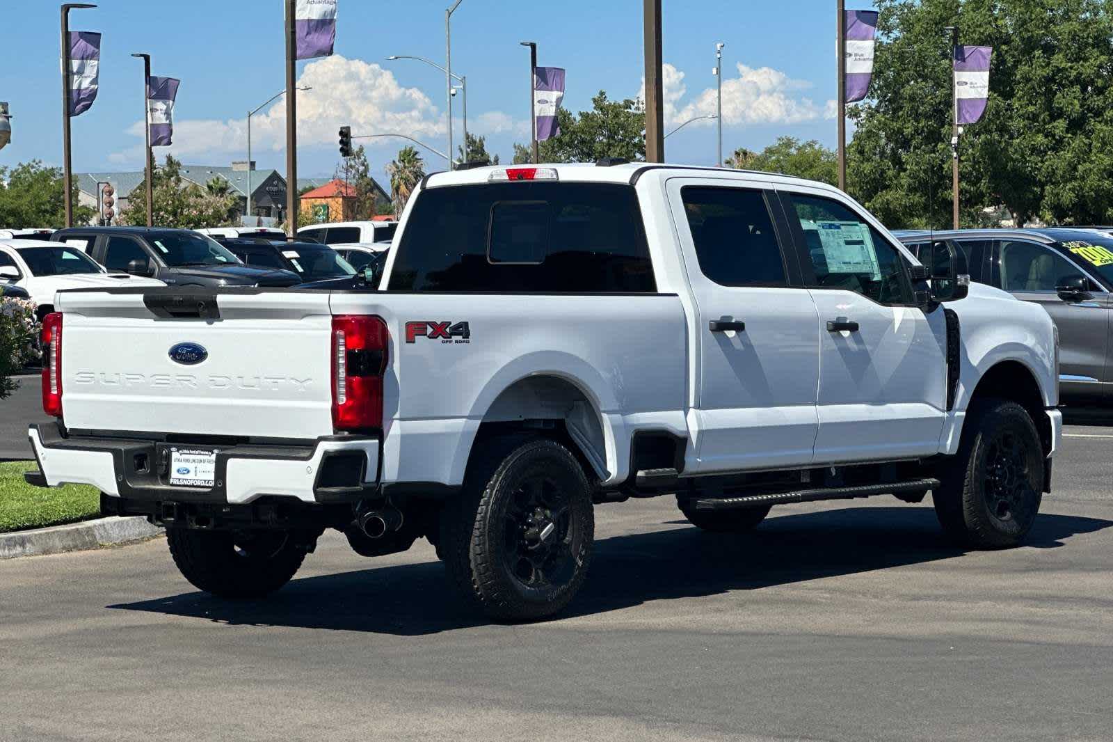 2024 Ford Super Duty F-250 SRW XL 4WD Crew Cab 6.75 Box 2