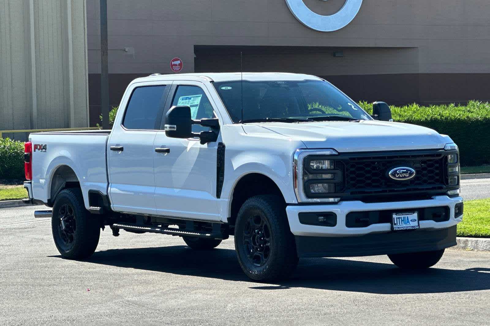 2024 Ford Super Duty F-250 SRW XL 4WD Crew Cab 6.75 Box 10