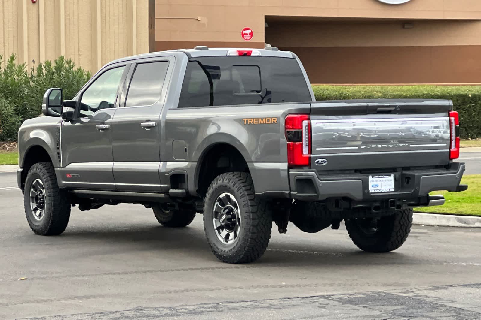 2024 Ford Super Duty F-250 SRW Platinum 4WD Crew Cab 6.75 Box 6