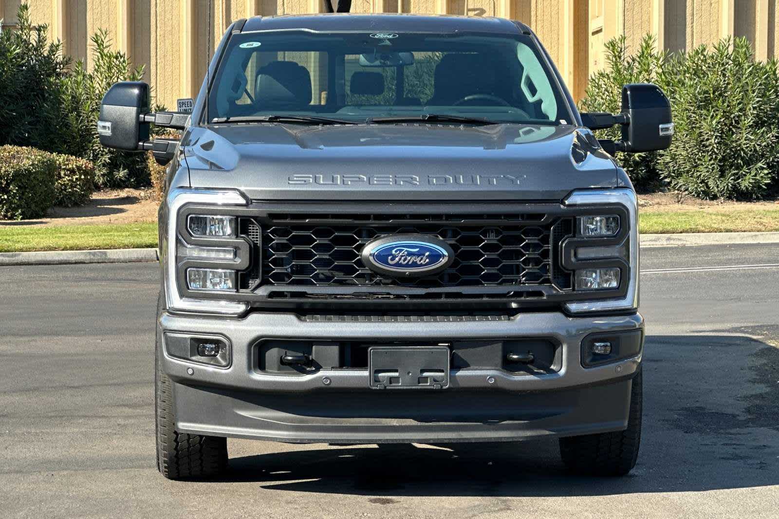 2024 Ford Super Duty F-250 SRW LARIAT 4WD Crew Cab 6.75 Box 11