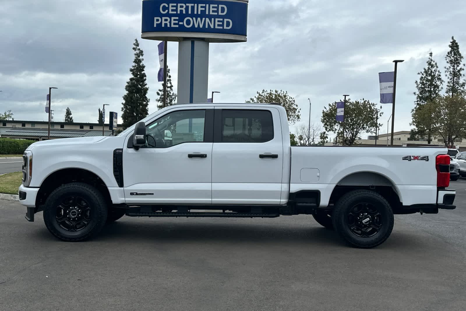 2024 Ford Super Duty F-250 SRW XL 4WD Crew Cab 6.75 Box 5