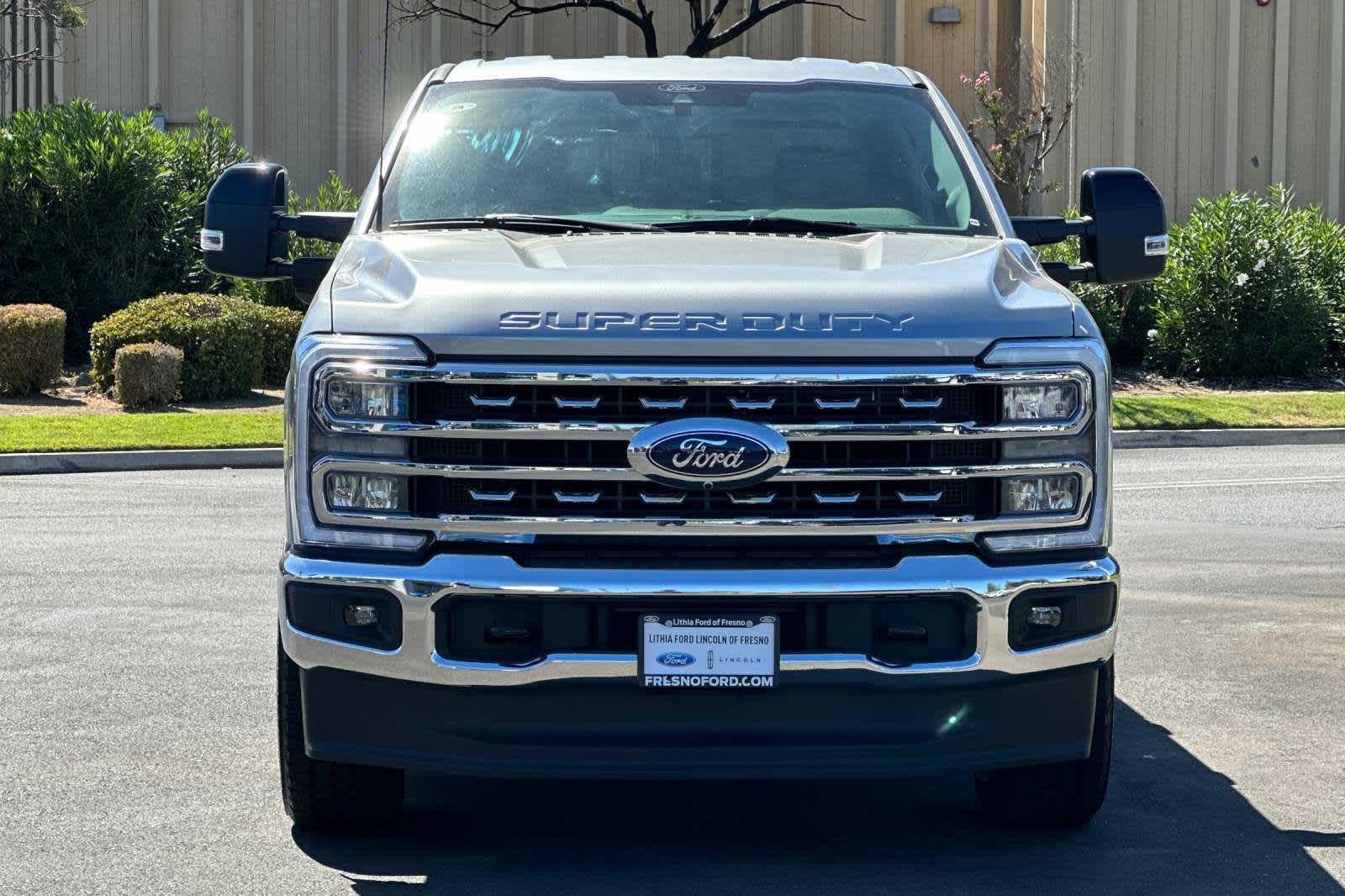 2024 Ford Super Duty F-250 SRW LARIAT 4WD Crew Cab 6.75 Box 11