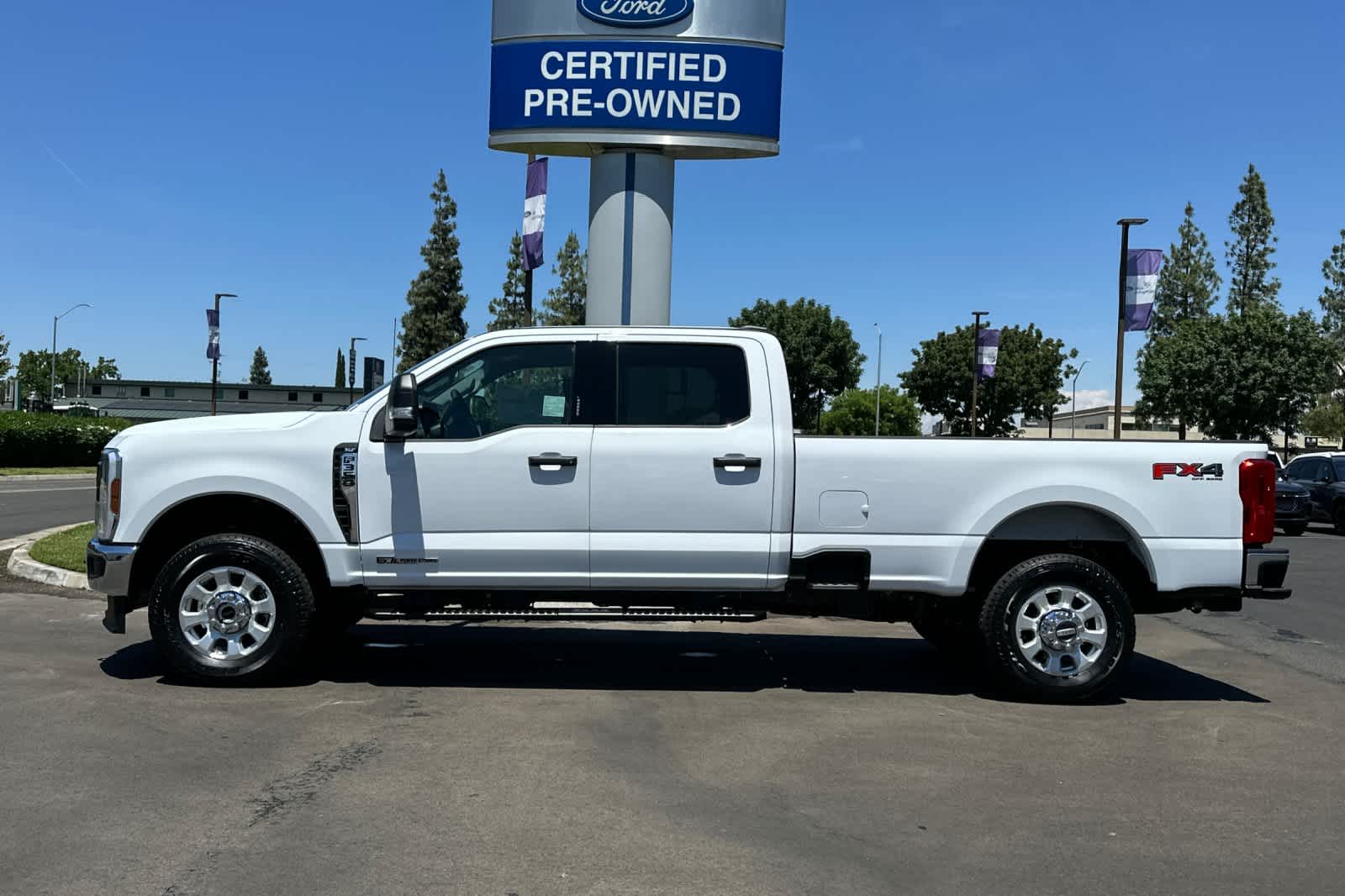 2024 Ford Super Duty F-350 SRW XLT 4WD Crew Cab 8 Box 5