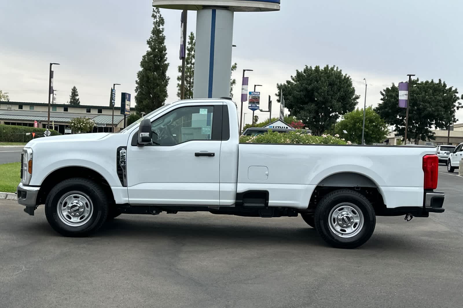 2024 Ford Super Duty F-250 SRW XL 2WD Reg Cab 8 Box 3