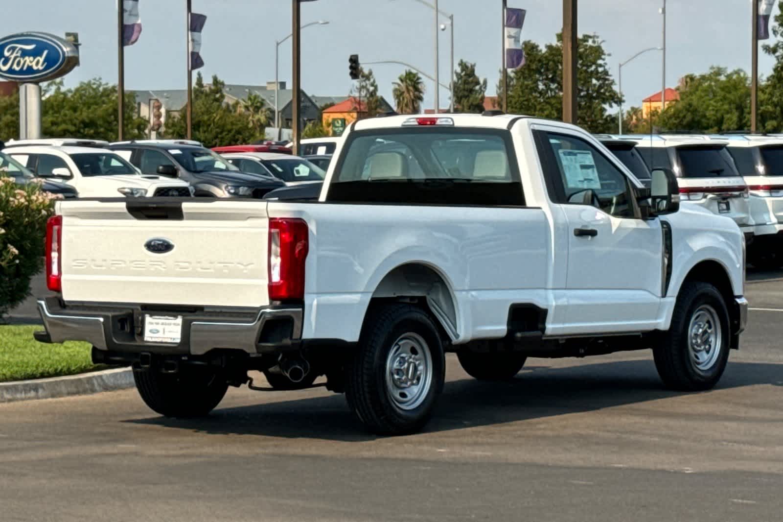 2024 Ford Super Duty F-250 SRW XL 2WD Reg Cab 8 Box 2